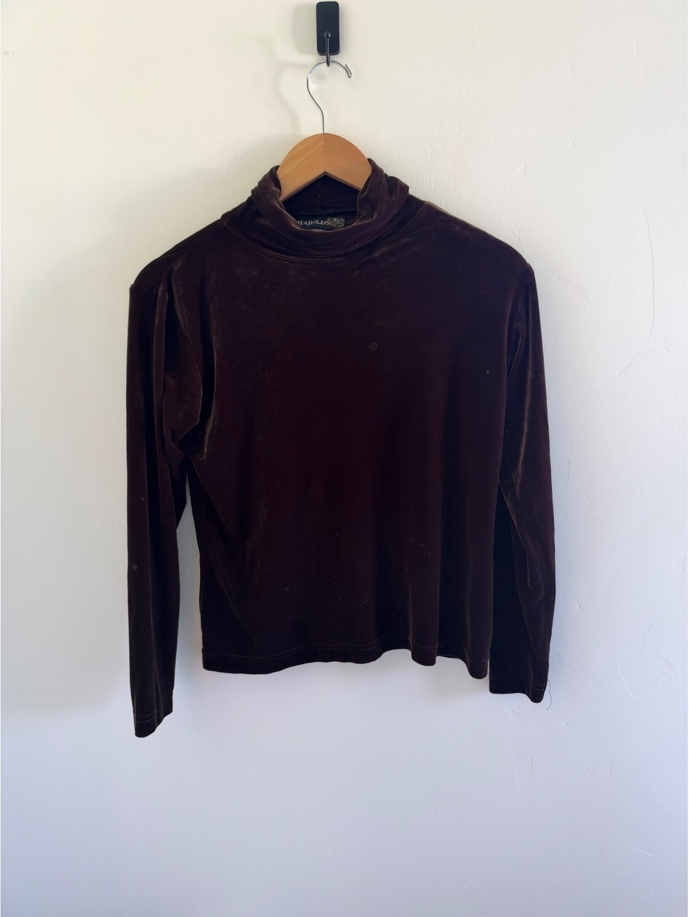 Harold’s Brown Velvet Turtleneck Long Sleeve Top Size Small Vintage Y2K
